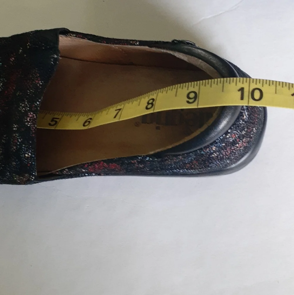 Alegria Black Floral Slip-On Clogs with Multicolor Accents. Size 38 EU. 7.5 US.